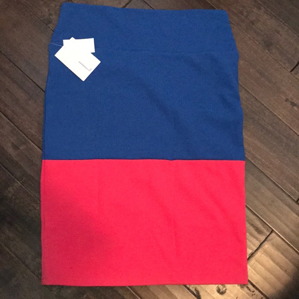 LulaRoe - Picture 2 of 3